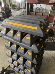 chặn lùi cao su 750x150x120mm