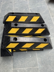 Chặn Lùi Cao Su 550x150x100mm