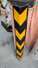 Ốp Cột Cao Su Vuông KT:1000x100x100x10mm