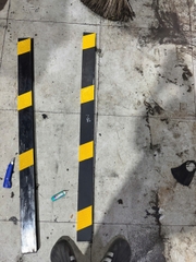 Ốp Cột Cao Su Chữ U