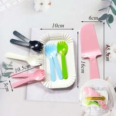 Set Dao Dĩa Sinh Nhật 10 Phần Ăn Có Nến/Không Nến - Đĩa Giấy, Dao Cắt Bánh, Xẻng Bánh, Phụ Kiện Tiệc Sinh Nhật