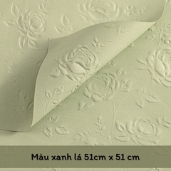 Giấy gói hoa, gói quà họa tiết hoa hồng in nổi dày dặn, xinh xắn
