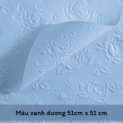 Giấy gói hoa, gói quà họa tiết hoa hồng in nổi dày dặn, xinh xắn