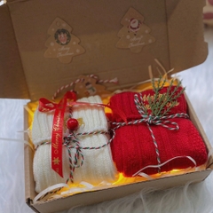 Set 2 Tất len ấm áp, xinh xắn làm quà tặng người yêu, tặng bạn bè