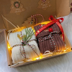 Set 2 Tất len ấm áp, xinh xắn làm quà tặng người yêu, tặng bạn bè