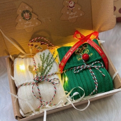 Set 2 Tất len ấm áp, xinh xắn làm quà tặng người yêu, tặng bạn bè