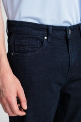 Quần Jeans Nam Regular Form Vừa