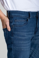 Quần Jeans Nam Regular Form Vừa
