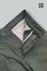Quần Short Nam Khaki Trên Gối