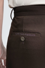 Quần Short Nam Khaki Trên Gối