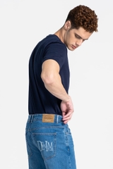 Áo Thun Nam Tay Ngắn Form Vừa