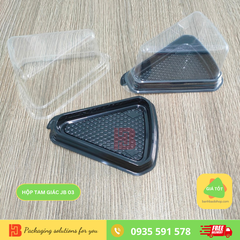 Hộp Nhựa Đựng Bánh Tam Giác Đế Đen JB03-A03