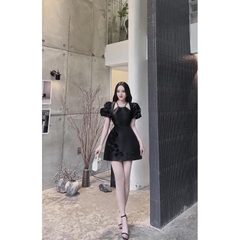 Đầm Tapta Thiết Kế Bigsize Cổ Yếm Đính Đá