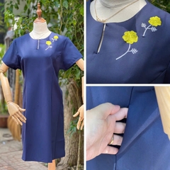 SALE Đầm Thiết Kế Trung Niên  Đầm Thêu Hoa Vàng  Kiểu dáng đơn giản, thêu hoa tinh tế - Đầm tặng mẹ BigSize
