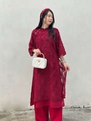 Chubby Áo dài cổ tàu tay lỡ, áo dài lông vũ phối quần lụa cổ nơ