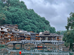 KHÁM PHÁ TOUR DU LỊCH PHƯỢNG HOÀNG CỔ TRẤN