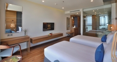 COMBO DA NANG - VÉ CÁP TREO BÀ NÀ HILL - KHÁCH SẠN ROYAL FAMILY 3 *