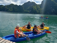 DU THUYỀN VERA CRUISE - THAM QUAN VỊNH HẠ LONG TRONG NGÀY
