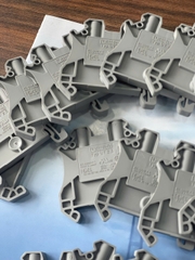 3044092 - Cầu đấu dây / Terminal Block UT 2,5-PE - vặn vít 2.5mm2, rộng 5.2mm, màu vàng-xanh lá - Phoenix Contact