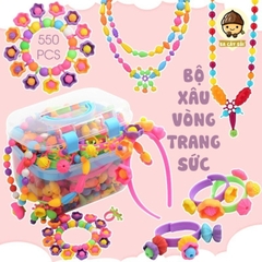 Đồ Chơi Lắp Ghép Xâu Hạt 550 Chi Tiết Cho Bé Thoả Sức Sáng Tạo Tập Làm Bờm, Vòng Tay, Nhẫn Và Trang Sức -POPIKIDS