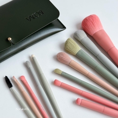 Bộ Cọ Trang Điểm Vacosi Centre Piece Brush Set 12Pcs