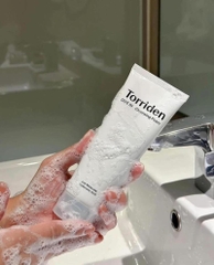 Sữa Rửa Mặt Torriden Dive In Low Molecular Hyaluronic Acid Cleansing Foam 150ml