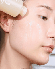 Nước Cân Bằng Dưỡng Sáng Da Numbuzin No.3 Super Glowing Essence Toner 200ml