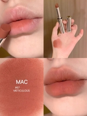 Son Thỏi MAC Locked Kiss 24hr Lipstick 1.8g