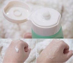 Tẩy Tế Bào Chết Innisfree Green Barley Gommage Peeling Mask 120ml