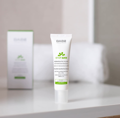 Dung Dịch Tẩy Da Chết Babe Stop AKN Keratolytic Fluid 30ml