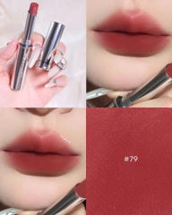 Son Thỏi MAC Locked Kiss 24hr Lipstick 1.8g