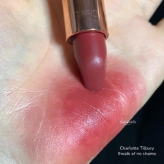 Son Thỏi Charlotte Tilbury Matte Revolution Lipstick