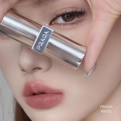 Son Thỏi Lì Prada Monochrome Soft Matte 3.8g