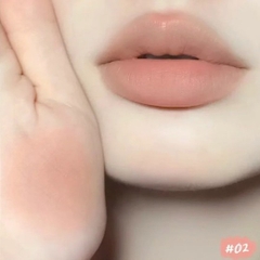 Son Kẻ Môi Dasique Mood Blur Lip Pencil 0.9g