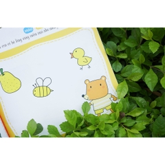 Sách bóc dán giúp trẻ phát triển nhận thức đầu đời - Cho trẻ 3 - 6 tuổi - Đinh Tị Books