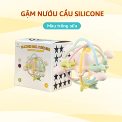 Gặm Nướu Silicone Coniu Hình Cầu Có Trục Xoay, Âm Thành Giúp Tăng Khả Năng Cầm Nắm Cho Bé