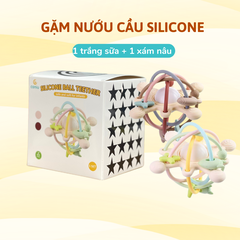 Gặm Nướu Silicone Coniu Hình Cầu Có Trục Xoay, Âm Thành Giúp Tăng Khả Năng Cầm Nắm Cho Bé