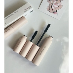 [Mini 3ml] Mascara Rare Beauty Perfect Strokes Universal Volumizing Hàng Mi Cong Vút Mọi Góc Nhìn