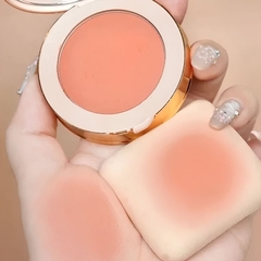 Phấn Má Hồng Gucci Blush De Beauté #02 Tender Apricot – Sắc Cam Đào Tự Nhiên Cho Gương Mặt Rạng Rỡ