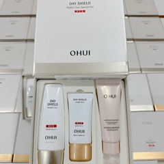 Set Kem Chống Nắng OHUI Shield Perfect Sun Special Set Red 3 Món Bảo Vệ Da, Dưỡng Ẩm Mịn Màng