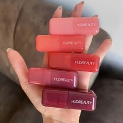 [Fullsize] Má Hồng Kem Huda Beauty Blush Filter Soft Glow Liquid Blush 4.5ml #Ube Berry