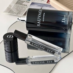 Vial Nước Hoa Nam Dior Sauvage EDP 1ml, Biểu Tượng Của Sự Nam Tính & Lôi Cuốn