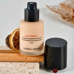Kem Nền Giorgio Armani Power Fabric+ Ultra Longwear 30ml Tone 3 Độ Che Phủ & Bền Màu 24H