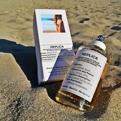 Vial Nước Hoa Replica Beach Walk 1.2ml – Hương Biển Mát Mẻ, Ngọt Ngào & Nữ Tính