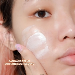 Kem Chống Nắng L'Oréal Paris X20 UV Defender Serum Invisible Fluid SPF50+ PA++++ 50ml – Chống Nắng Phổ Rộng, Mỏng Nhẹ Như Serum