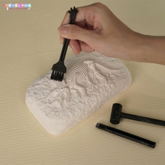 9804  HỘP KHẢO CỔ KHỦNG LONG + MẮT KIẾNG + KÍNH LÚP