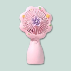 HL046A  HỘP QUẠT HOA TAY CẦM PIN SẠC - HỒNG