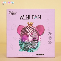 677-7F  HỘP QUẠT PIN ĐẦU GẤU BEARBRICK + SẠC USB - HỒNG