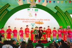30 NĂM, 4 THẾ HỆ VÀ CHUỖI LIÊN KẾT 7 NHÀ CỦA BẢO MINH