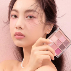 Bảng Phấn Mắt 9 Ô Unleashia Glitterpedia Eye Palette
